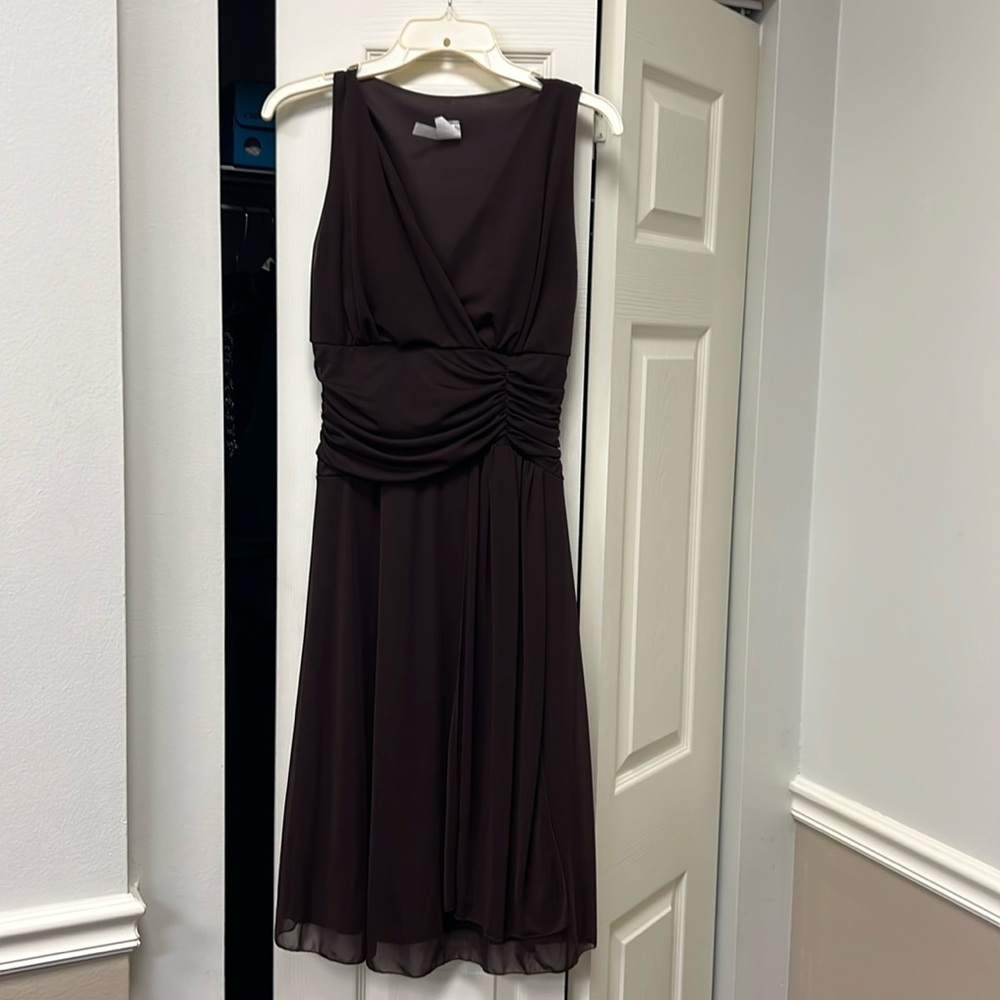 Caprice Brown sundress, knee length, shoulder sleeve, size large